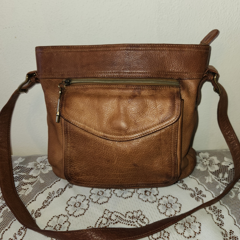 Fossil Vintage Brown Leather Messenger Bag